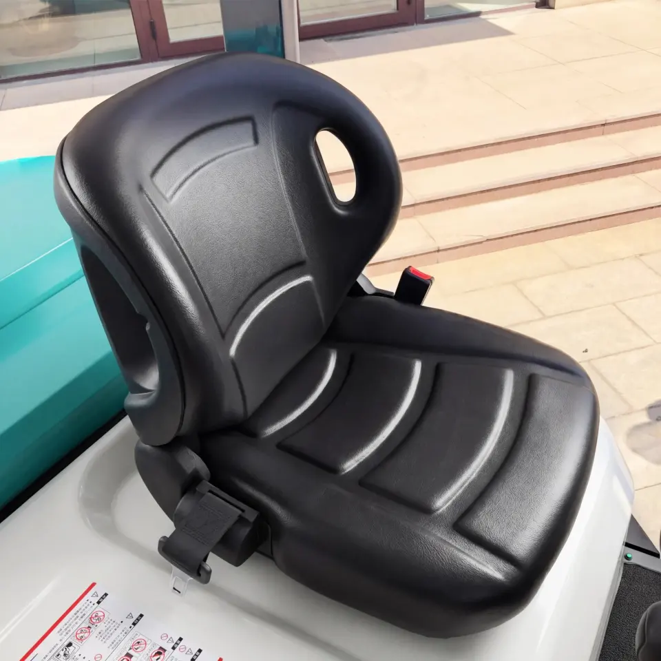 Litijum-jonski viljuškar RF25L – ergonomsko sjedište