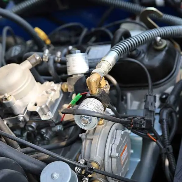 Plinski viljuškar R530B – motor PSI