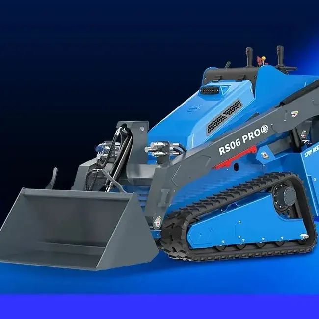 Mini utovarivač RS06 na terenu
