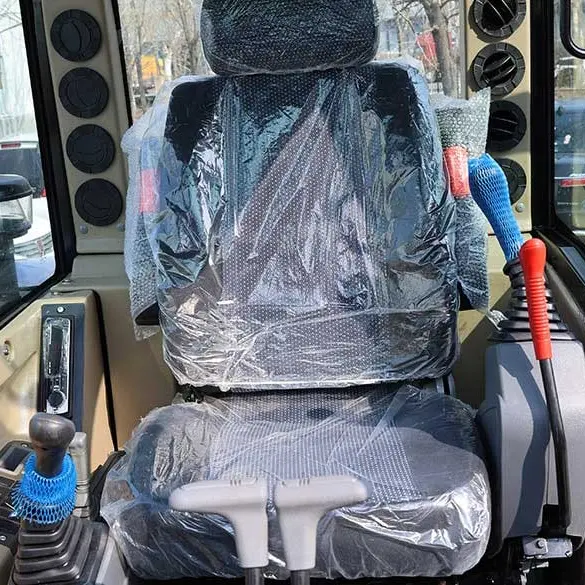 Mali bager R57 PRO – radno mjesto rukovaoca