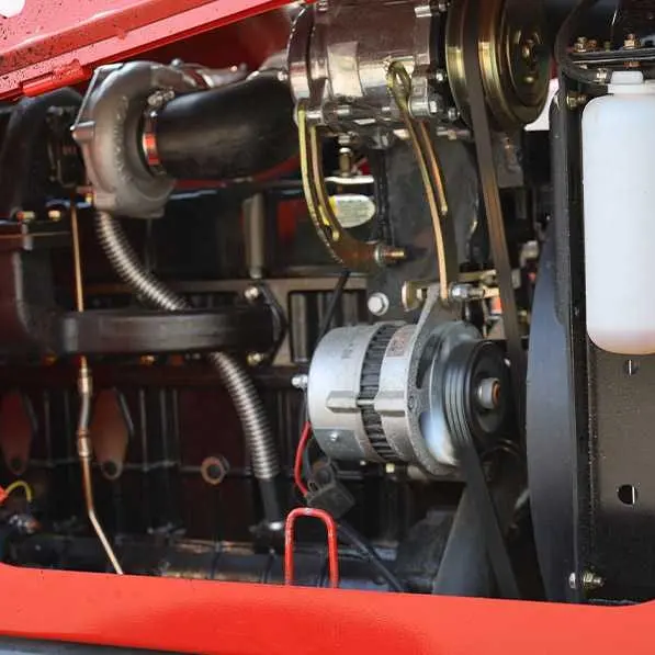 Rough terrain forklift R555 – strong engine