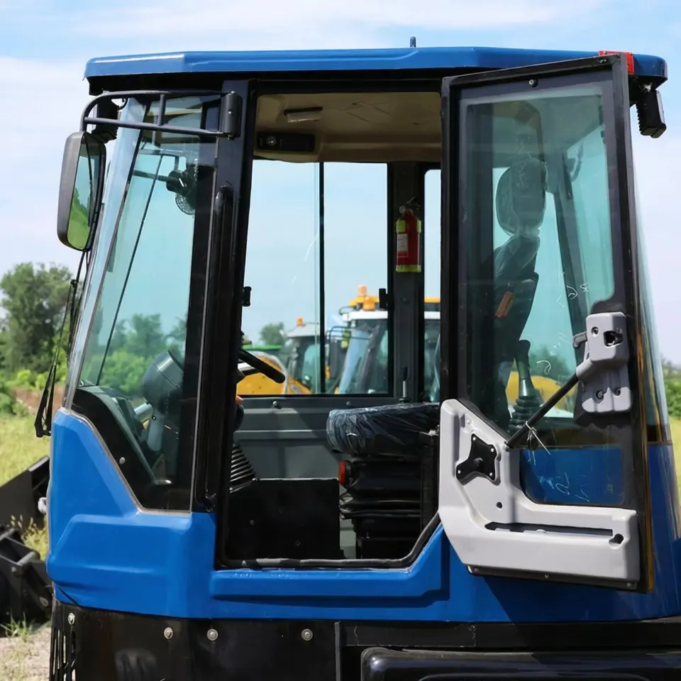 Rovokopač utovarivač RB25 – kabina